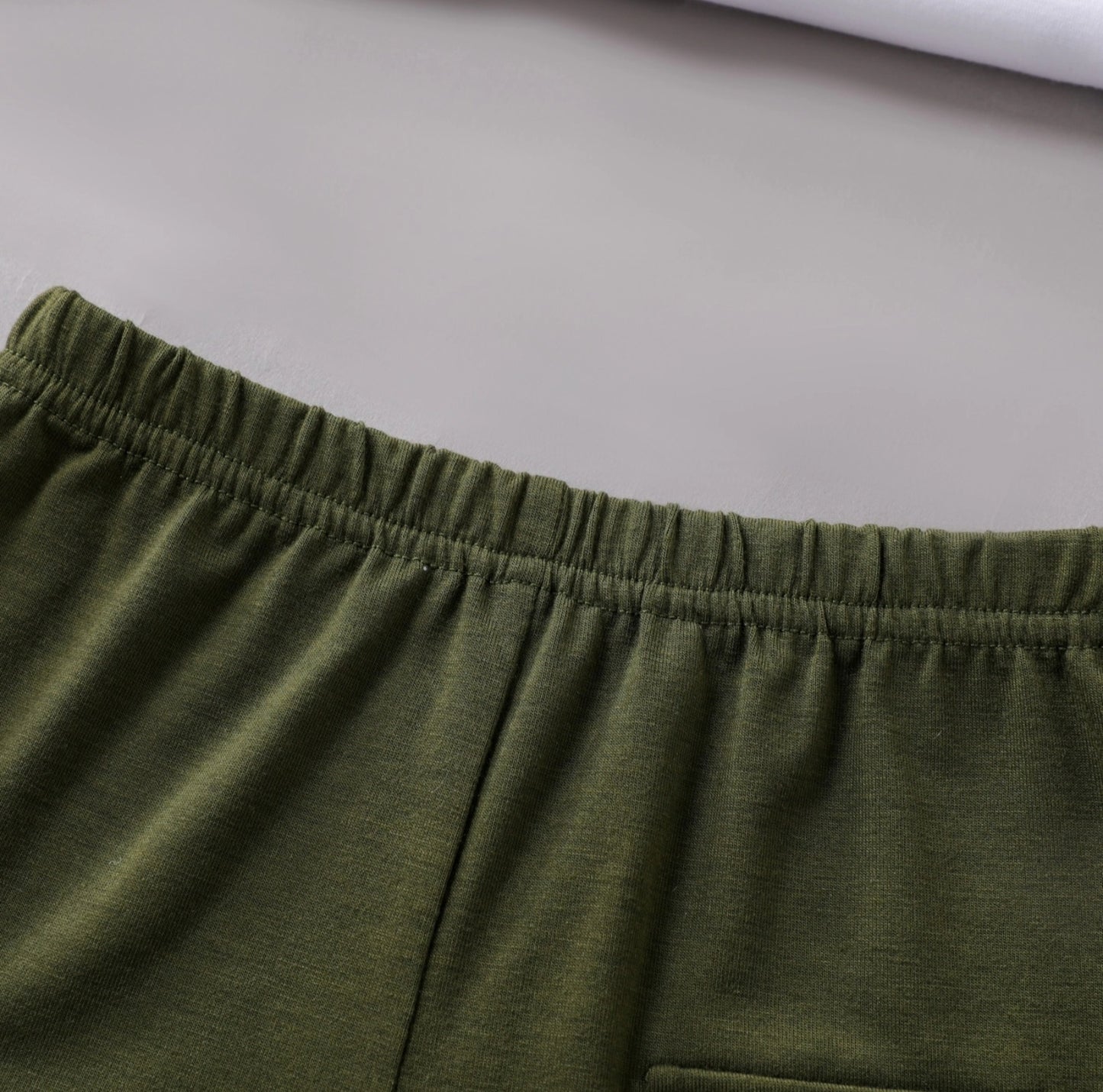 2pcs Baby Boy All Over Dinosaur Tee Shorts Set